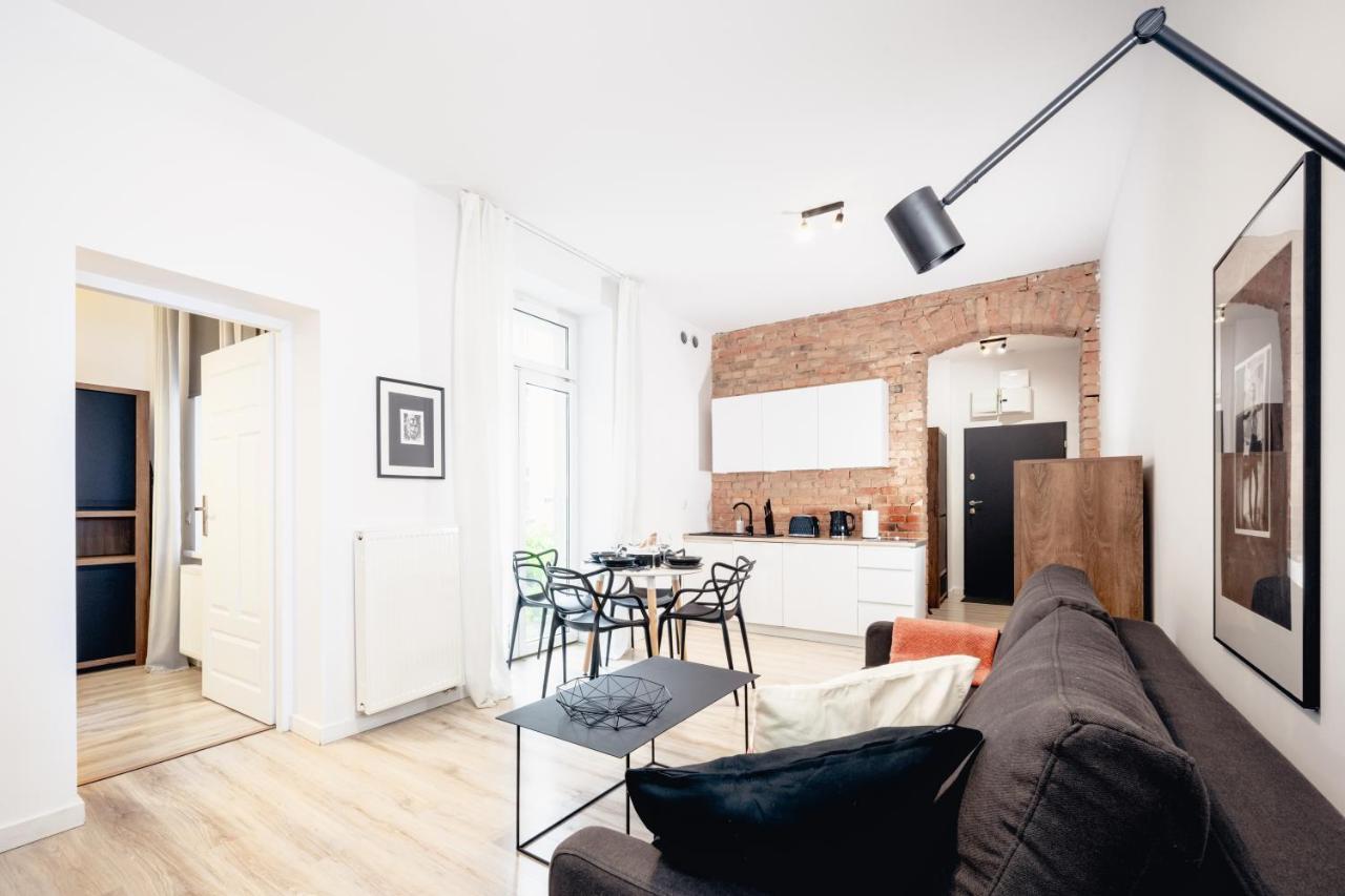 Apartamenty Pamiatkowa 11, 2 Rooms, Self Check In 24H พอซนาน ภายนอก รูปภาพ