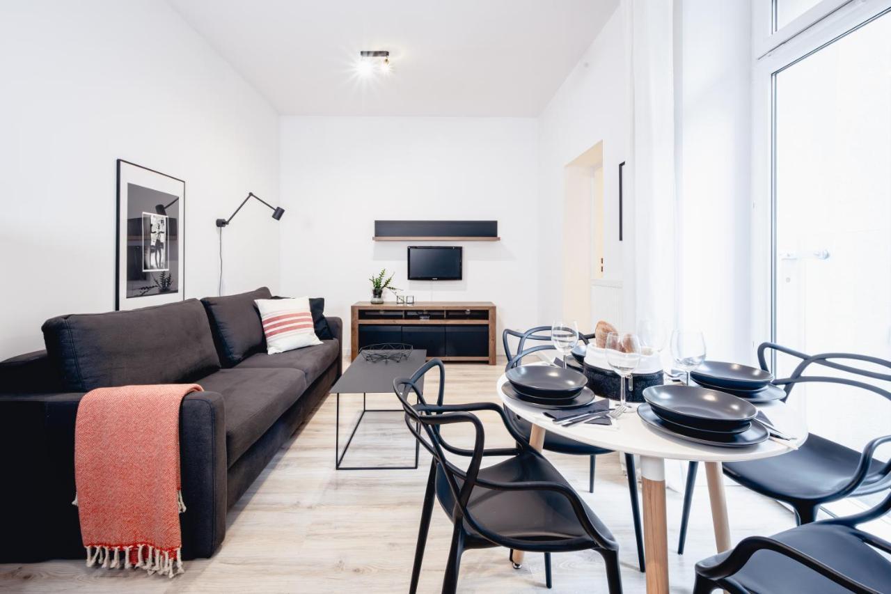 Apartamenty Pamiatkowa 11, 2 Rooms, Self Check In 24H พอซนาน ภายนอก รูปภาพ