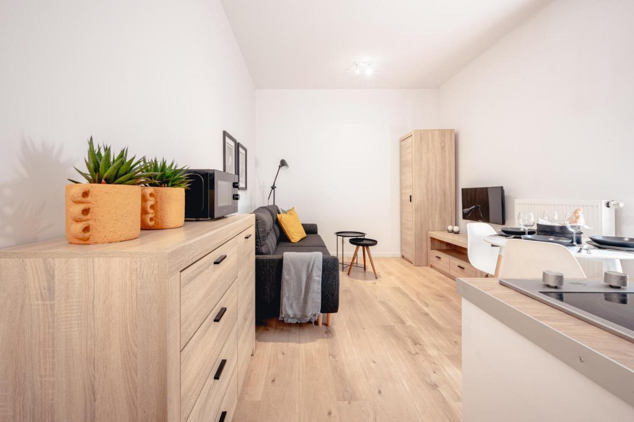 Apartamenty Pamiatkowa 11, 2 Rooms, Self Check In 24H พอซนาน ภายนอก รูปภาพ
